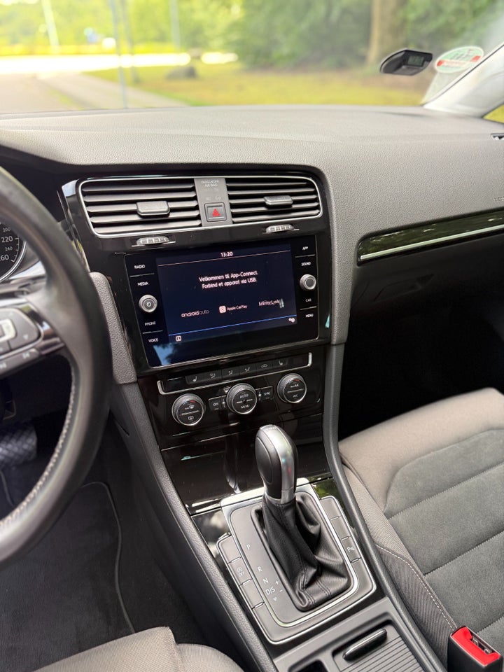 VW Golf VII 1,4 TSi 150 Highline DSG 5d