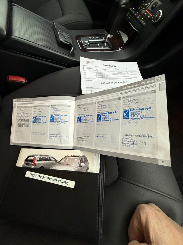 Volvo V70 2,4 D5 205 Summum aut. 5d