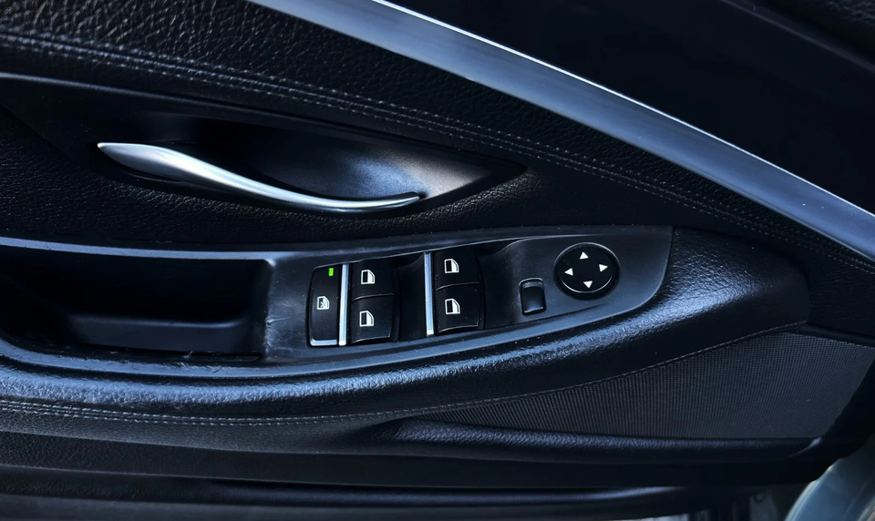 BMW 520d 2,0 Touring aut. 5d