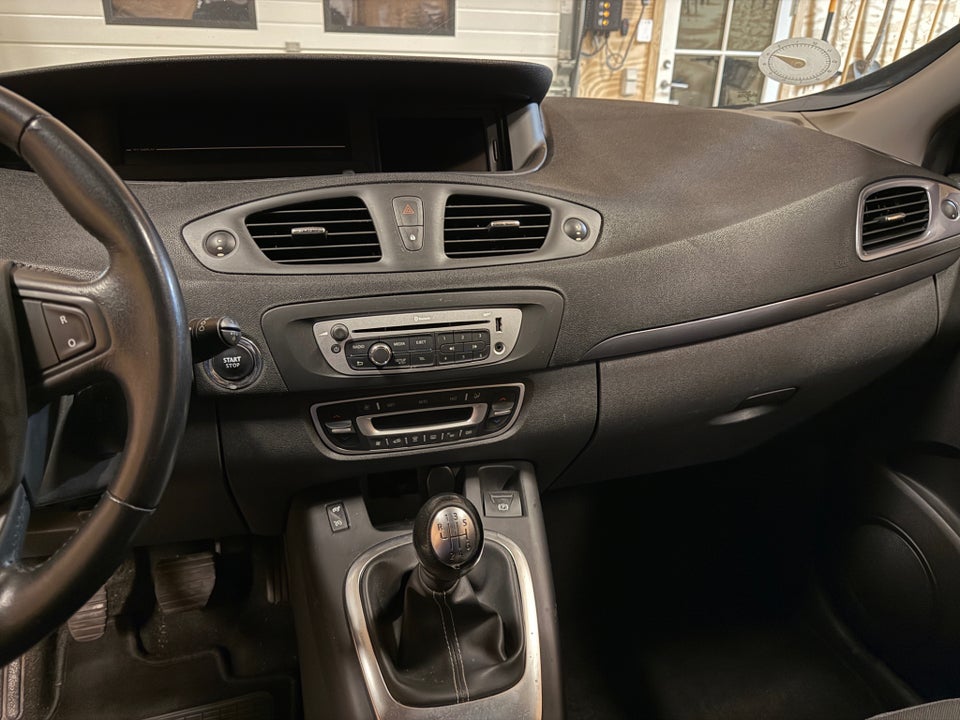 Renault Grand Scenic III 1,5 dCi 110 Dynamique 7prs 5d