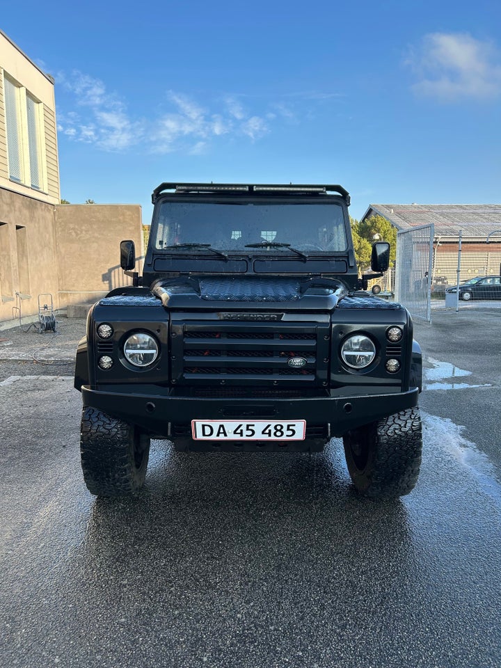 Land Rover Defender 110 2,5 TD5 5d