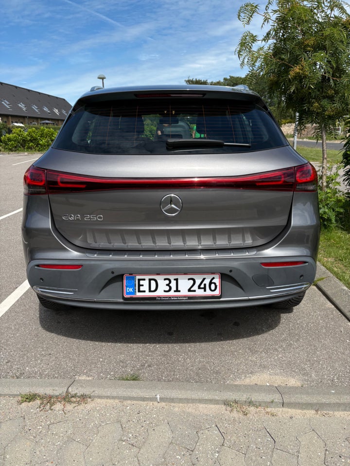 Mercedes EQA250 Electric Art 5d