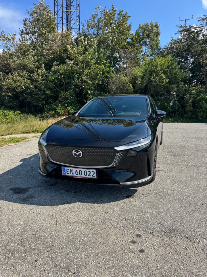 Mazda 6e Takumi Long Range 5d