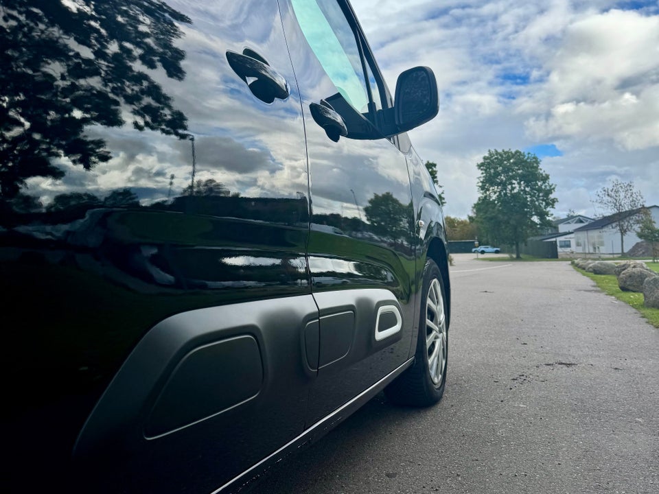 Citroën Berlingo 1,5 BlueHDi 100 Street 5d