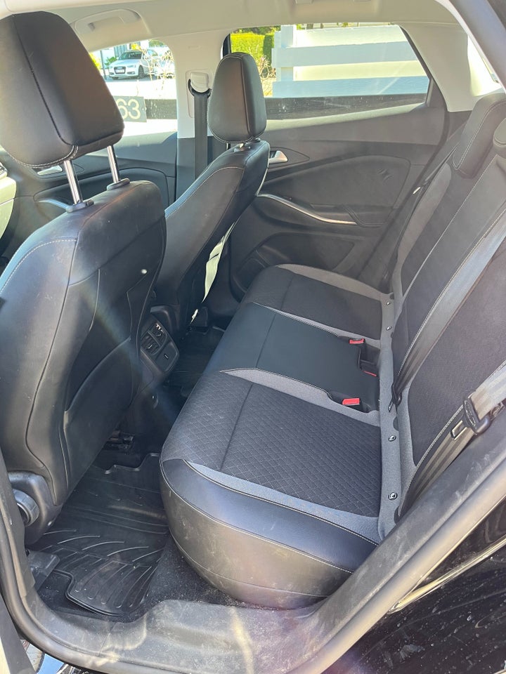 Opel Grandland X 1,6 Hybrid Cosmo Prestige aut. 5d