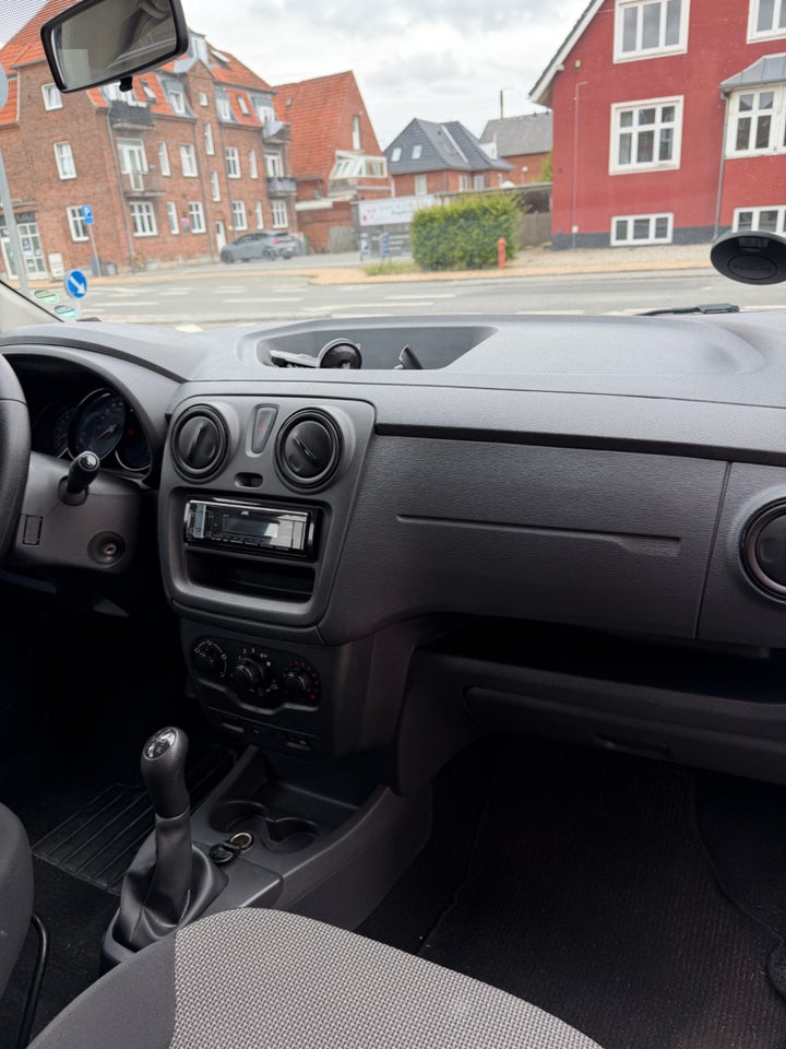Dacia Lodgy 1,6 Sce 100 Base 5d
