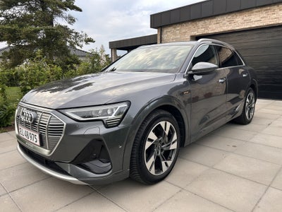 Audi e-tron 55 S-line quattro 5d