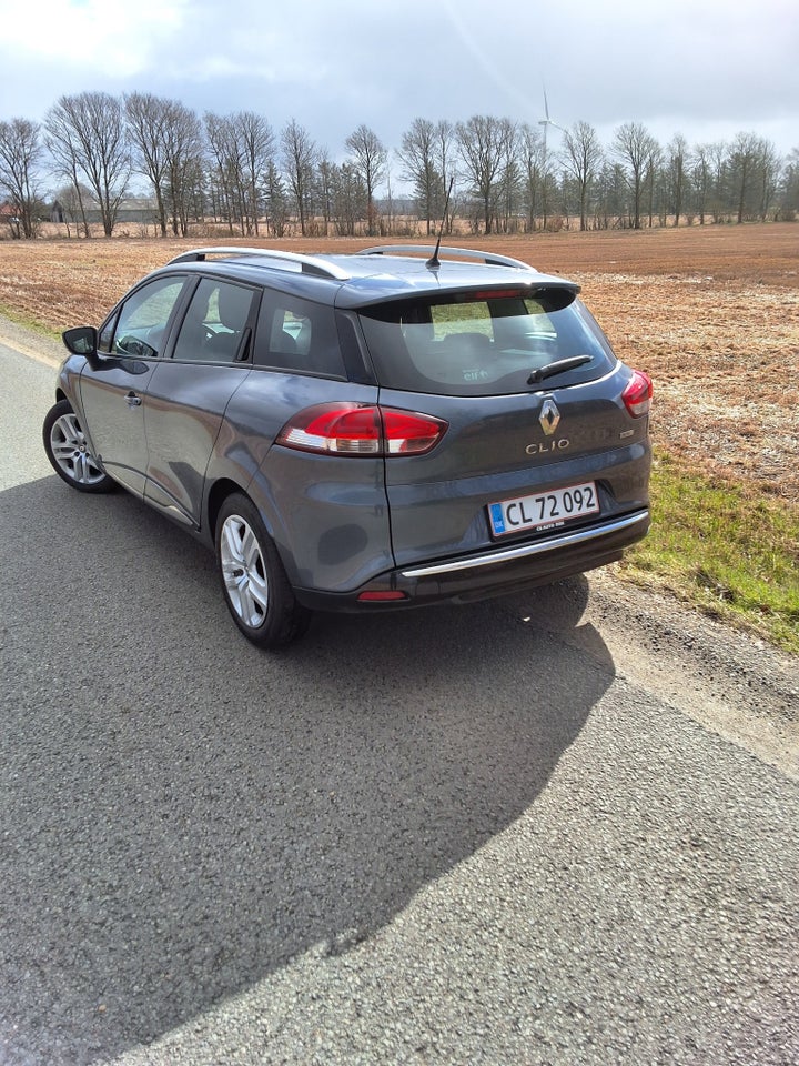 Renault Clio IV 1,5 dCi 90 Zen Sport Tourer 5d