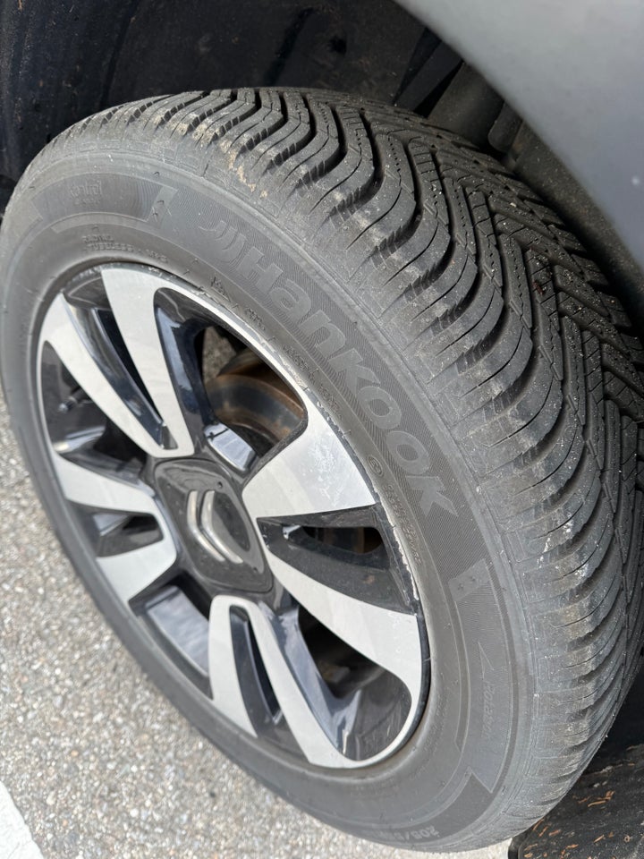 Citroën C3 1,2 PureTech 83 Shine 5d