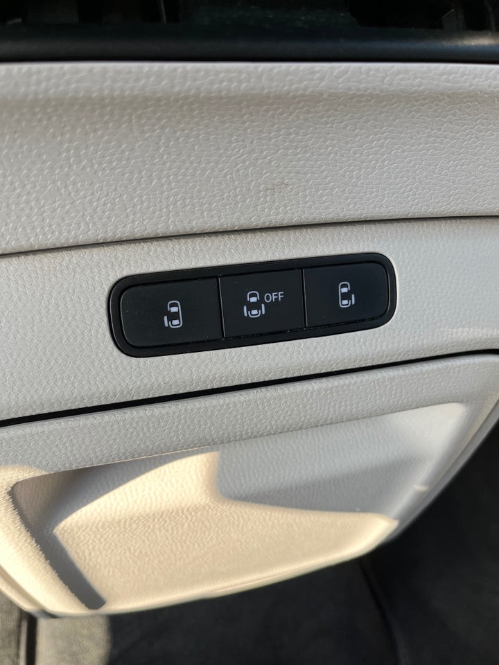 VW ID.Buzz 77 Style SWB 5d