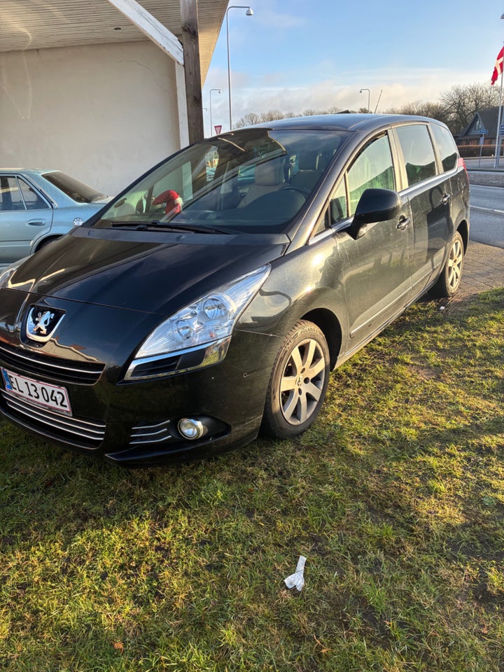 Peugeot 5008 2,0 HDi 150 Premium 7prs 5d