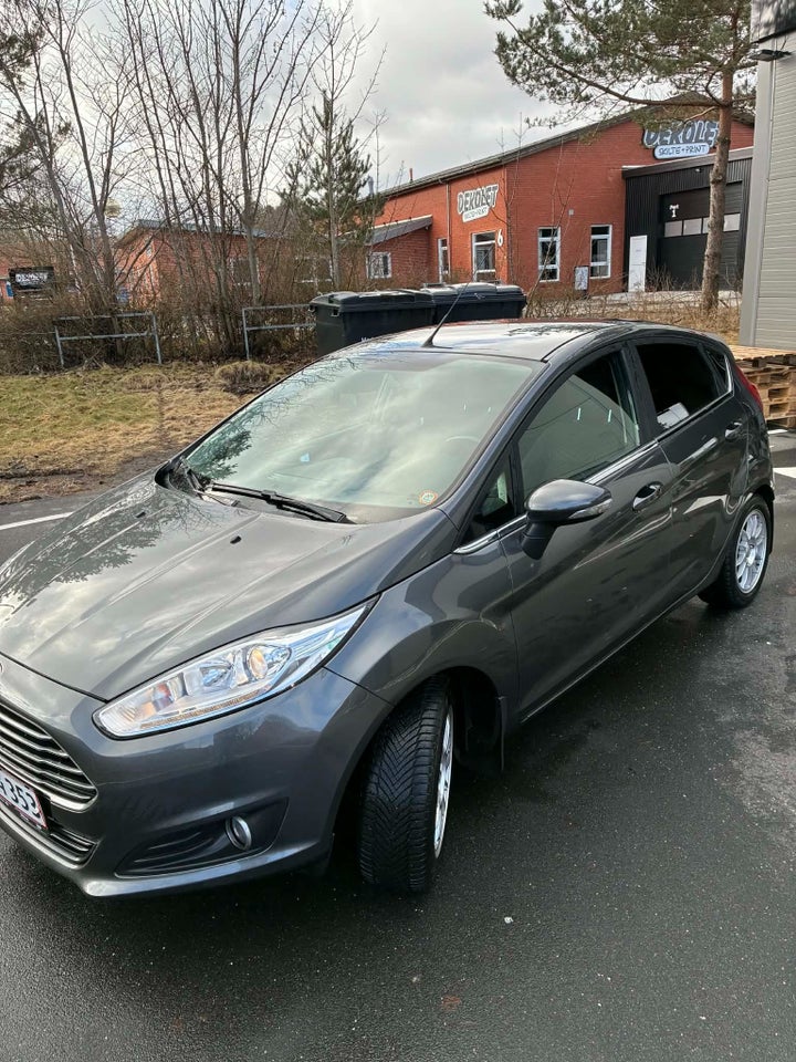 Ford Fiesta 1,0 SCTi 100 Titanium aut. 5d