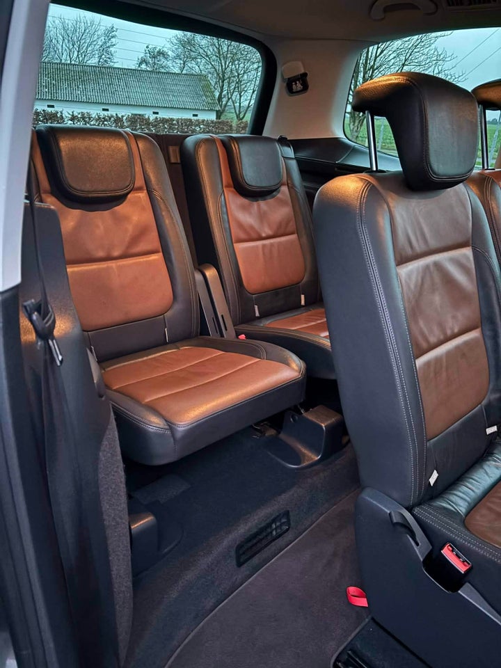 VW Sharan 2,0 TDi 170 Highline DSG 7prs 5d