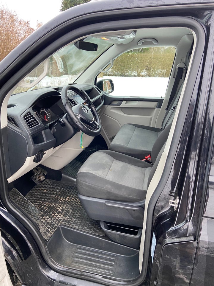 VW Transporter 2,0 TDi 180 Kassevogn DSG lang