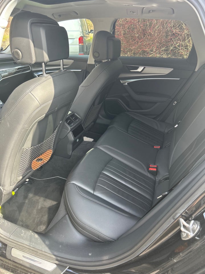 Audi A6 45 TDi Avant quattro Tiptr. 5d