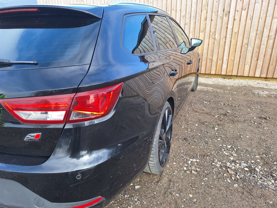 Seat Leon 2,0 TSi 290 Cupra ST DSG Van 5d