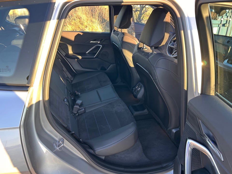 BMW iX1 eDrive20 M-Sport 5d