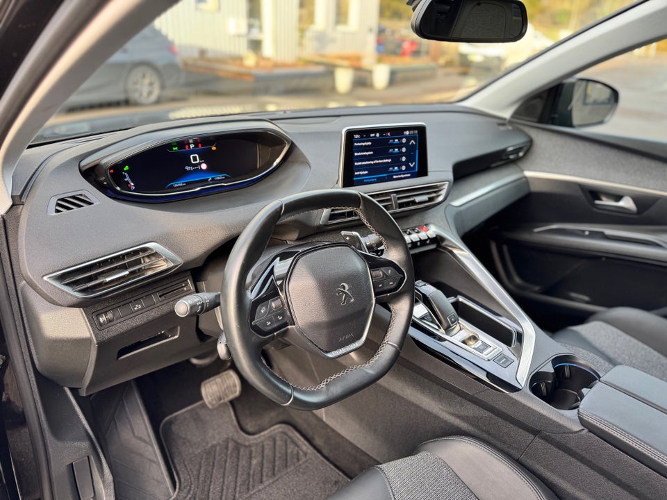 Peugeot 3008 1,5 BlueHDi 130 Allure EAT8 5d