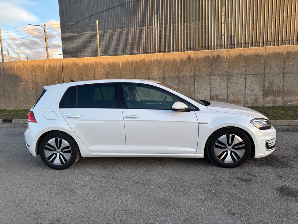 VW e-Golf VII 5d