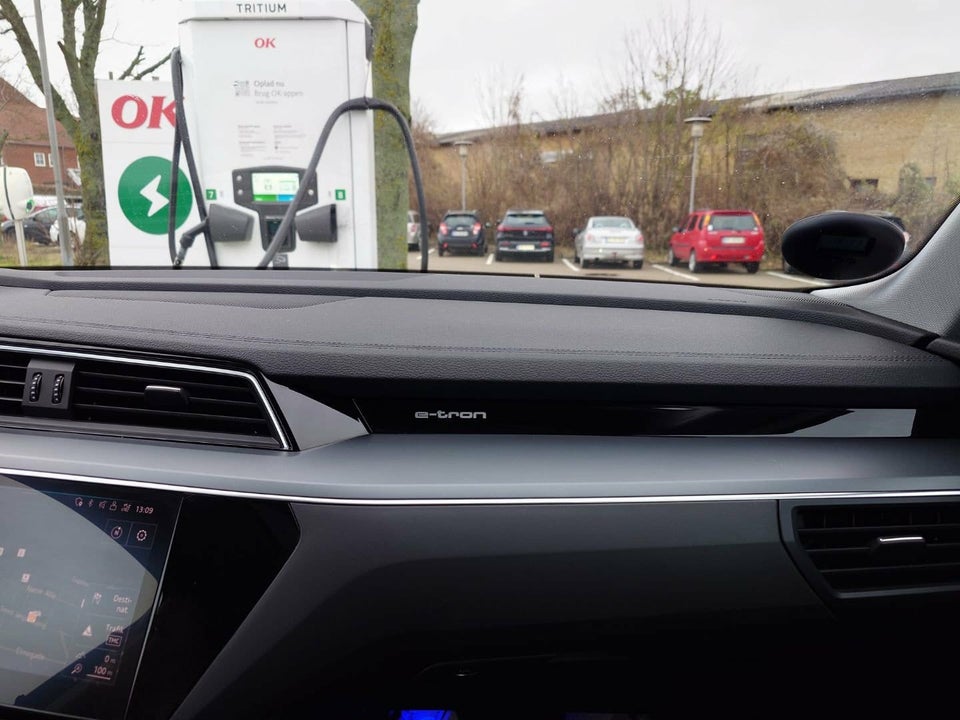 Audi e-tron 50 S-line quattro 5d