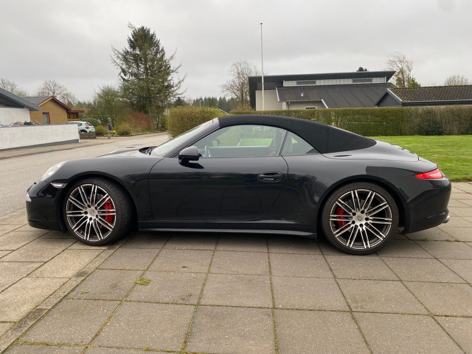 Porsche 911 Carrera 4S 3,8 Cabriolet PDK 2d