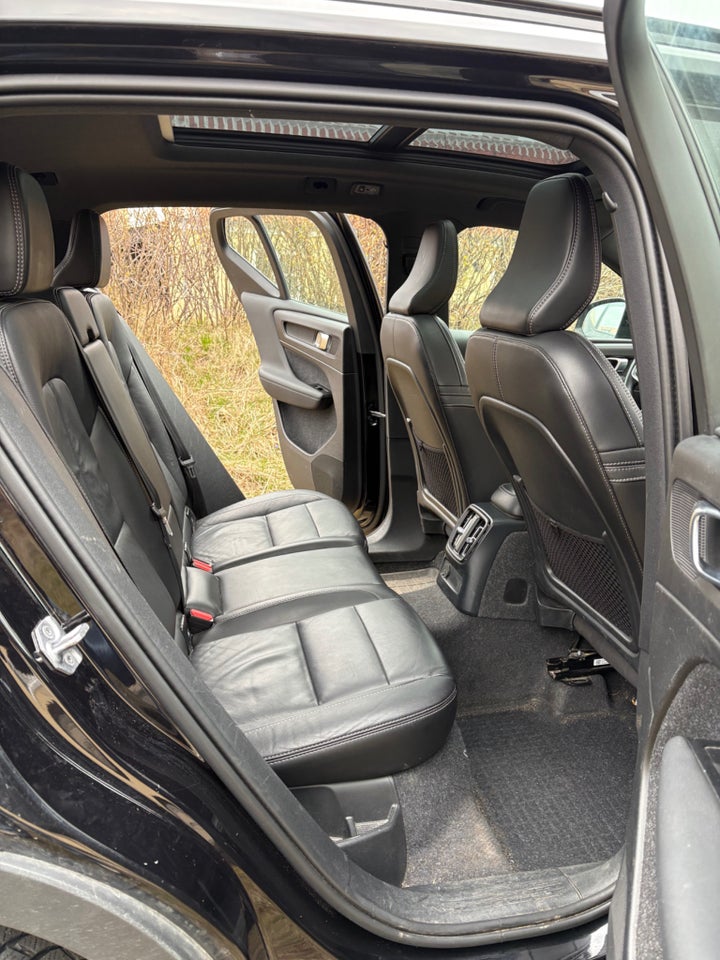 Volvo XC40 1,5 T4 ReCharge R-Design aut. 5d