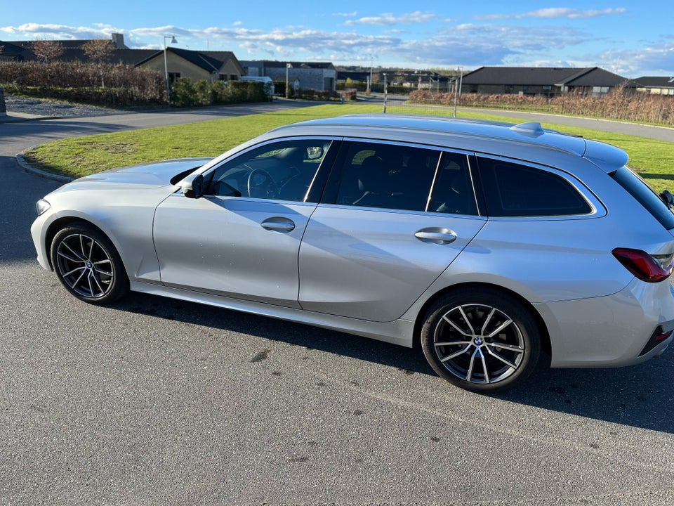 BMW 320d 2,0 Touring Sport Line aut. 5d