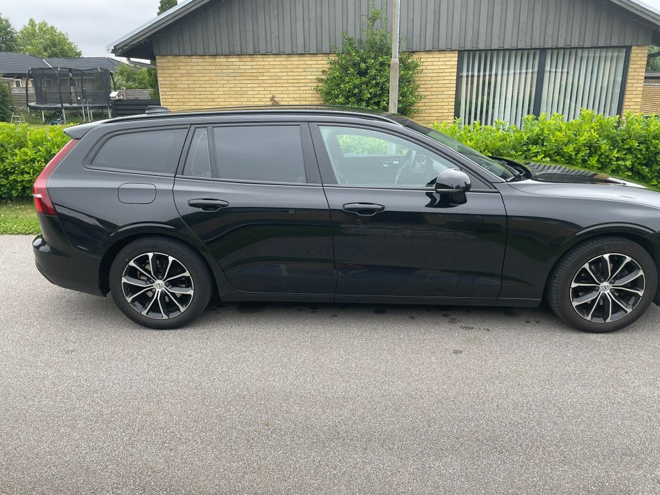 Volvo V60 2,0 D4 190 Momentum aut. 5d