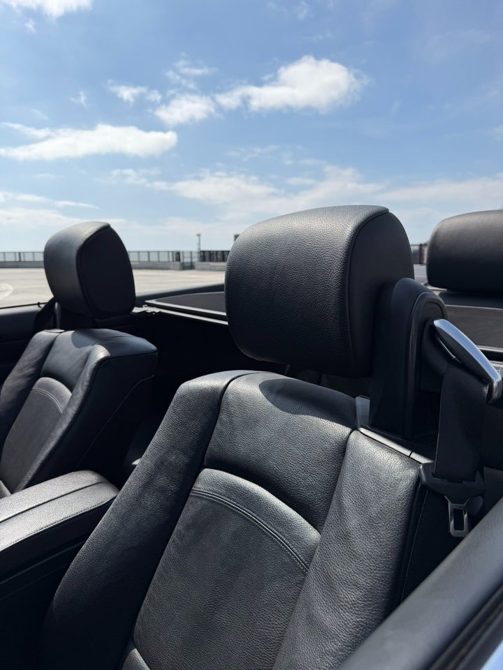 BMW 320i 2,0 Cabriolet 2d