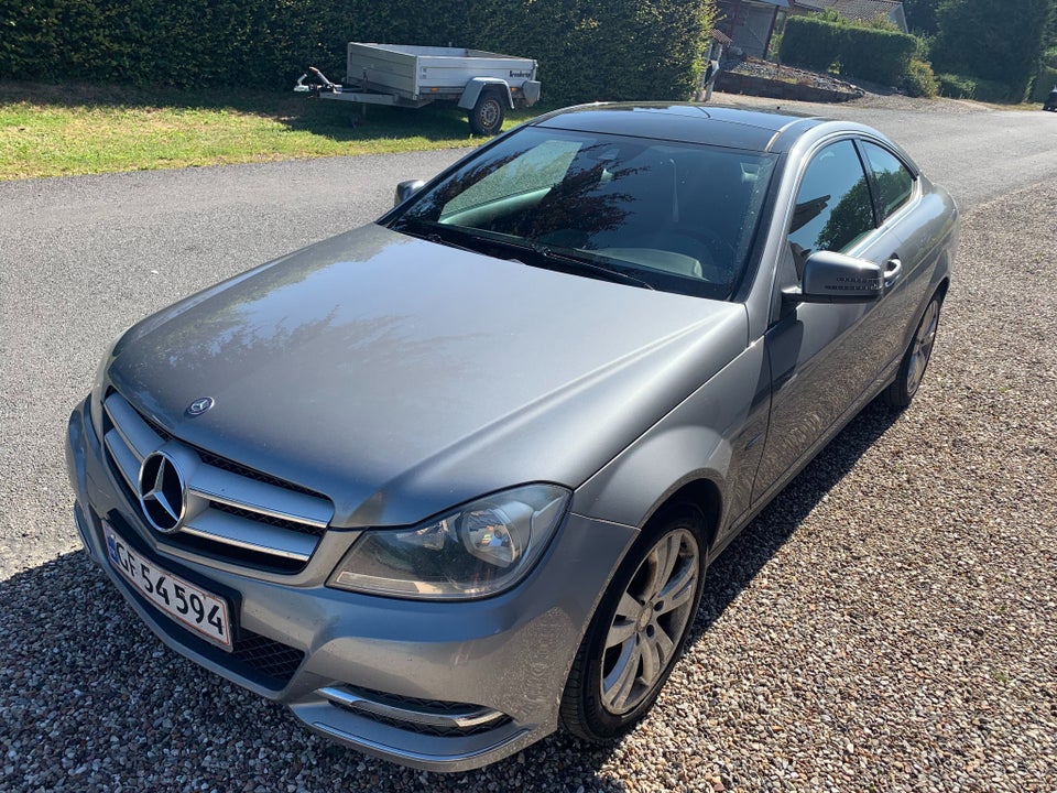 Mercedes C220 2,2 CDi Coupé BE 2d