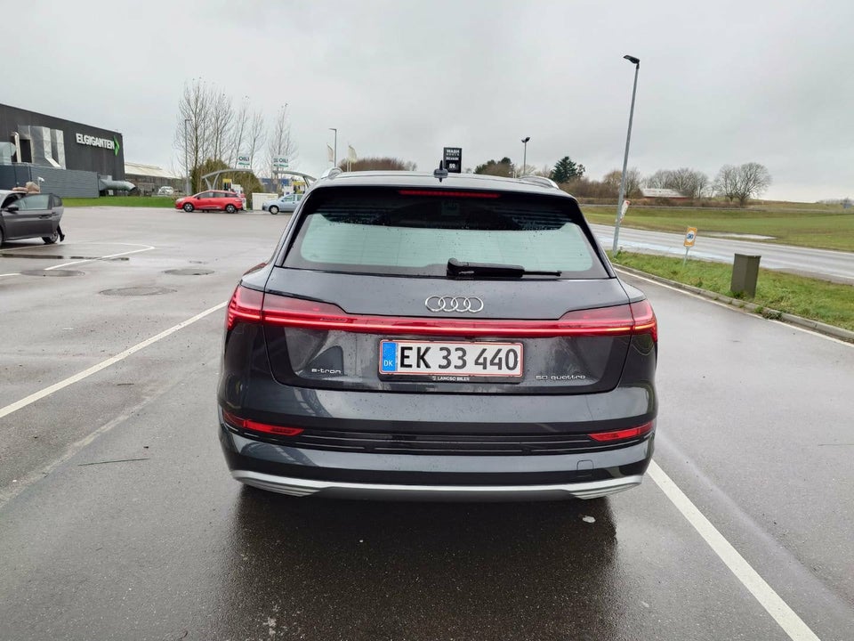 Audi e-tron 50 S-line quattro 5d