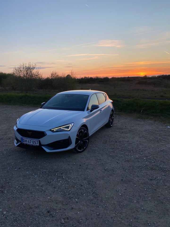 Seat Leon 1,4 eHybrid Cupra DSG 5d