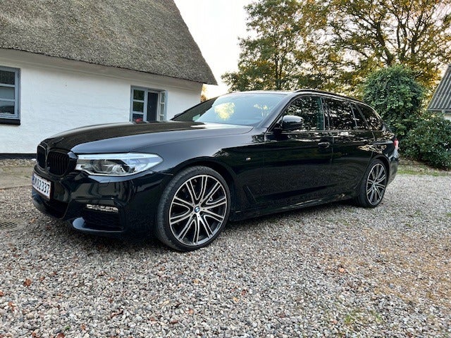 BMW 530d 3,0 Touring M-Sport xDrive aut. 5d