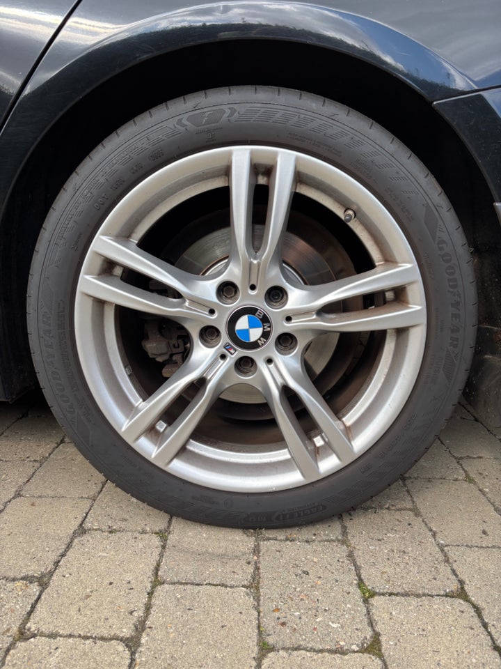 BMW 318d 2,0 Touring aut. 5d