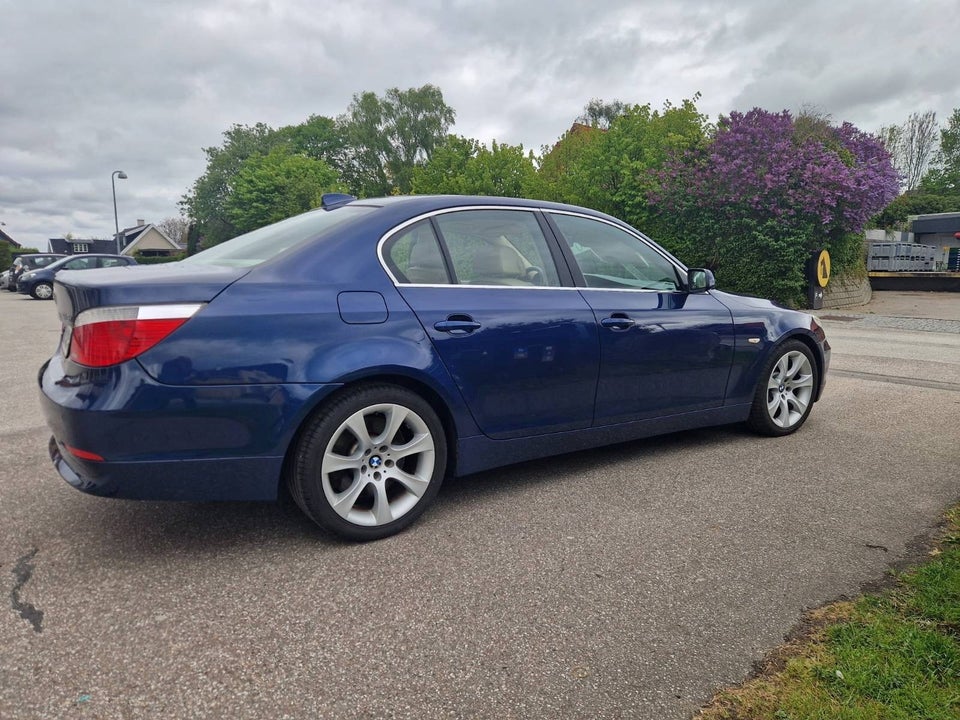 BMW 545i 4,4 aut. 4d