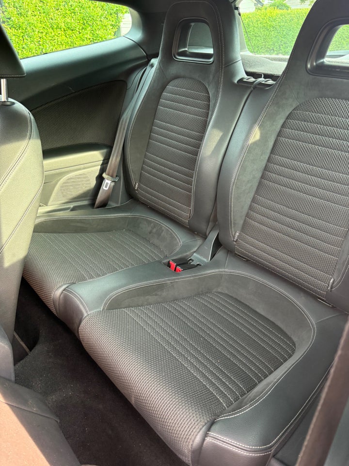 VW Scirocco 2,0 TSi 210 Sport DSG 3d