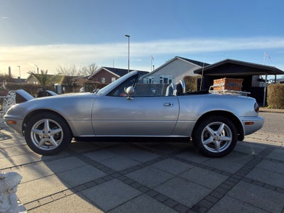 Mazda MX-5 1,6  2d