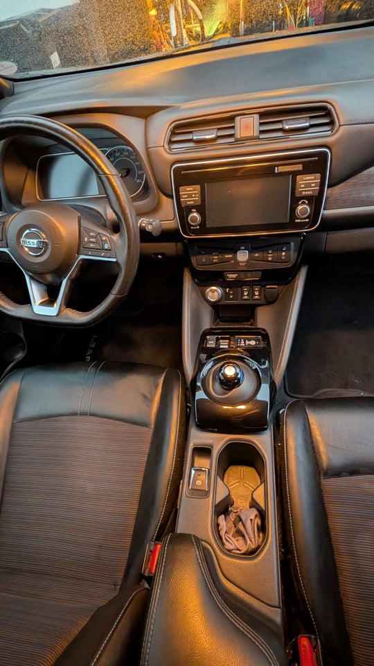 Nissan Leaf 40 Tekna 5d