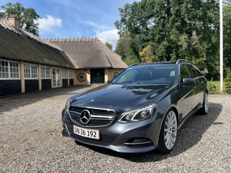 Mercedes E220 2,2 CDi Avantgarde stc. aut. 5d