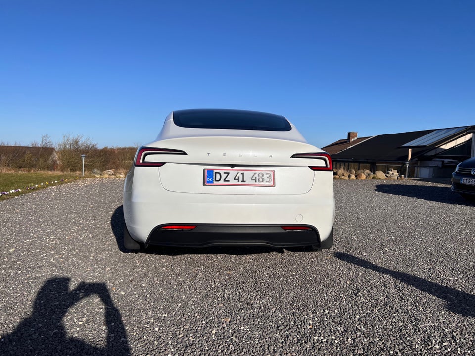 Tesla Model 3 RWD 4d