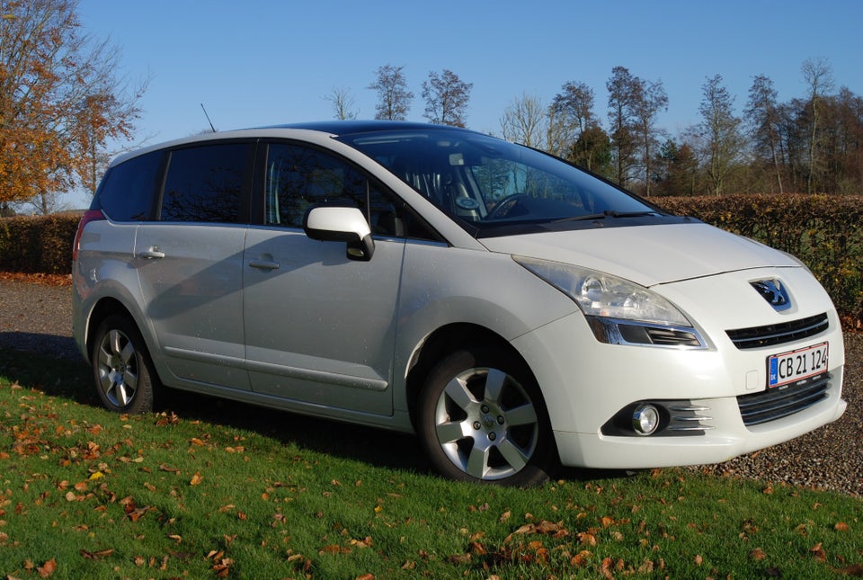 Peugeot 5008 2,0 HDi 150 Premium 7prs 5d