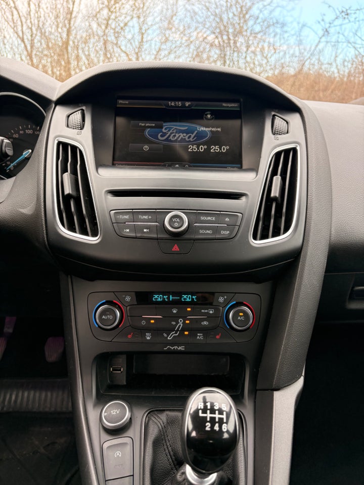 Ford Focus 1,0 SCTi 125 Titanium stc. 5d