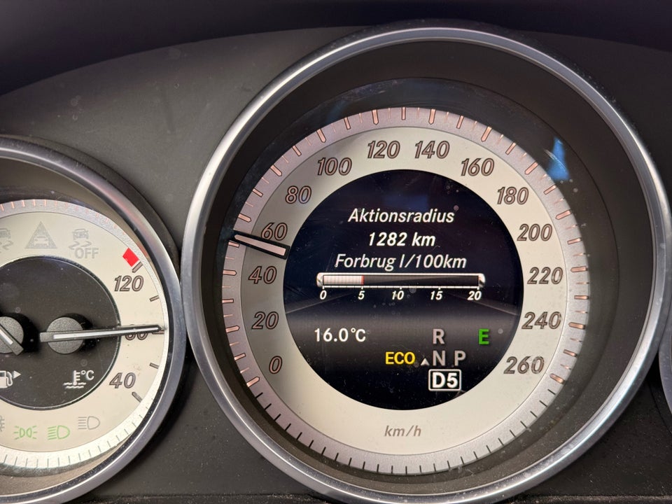 Mercedes E220 2,2 BlueTEC Avantgarde stc. aut. 5d