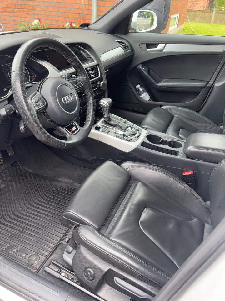 Audi A4 2,0 TFSi 211 S-line Avant Multitr. 5d