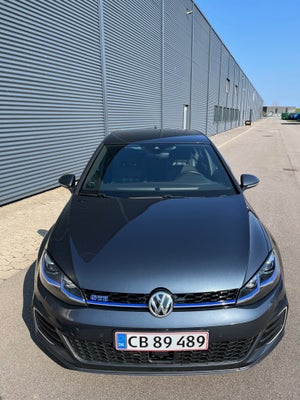 VW Golf VII 1,4 GTE DSG Benzin aut. Automatgear modelår 2017 km 108000 Gråmetal ABS airbag service o