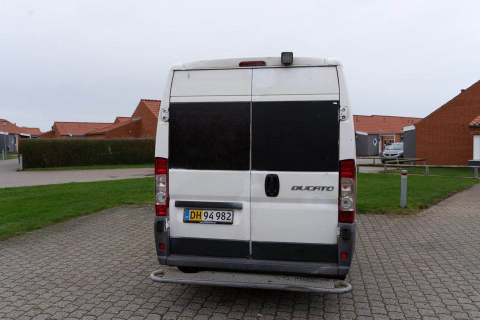 Fiat Ducato 33 2,3 JTD 120 Kassevogn L3H2 5d