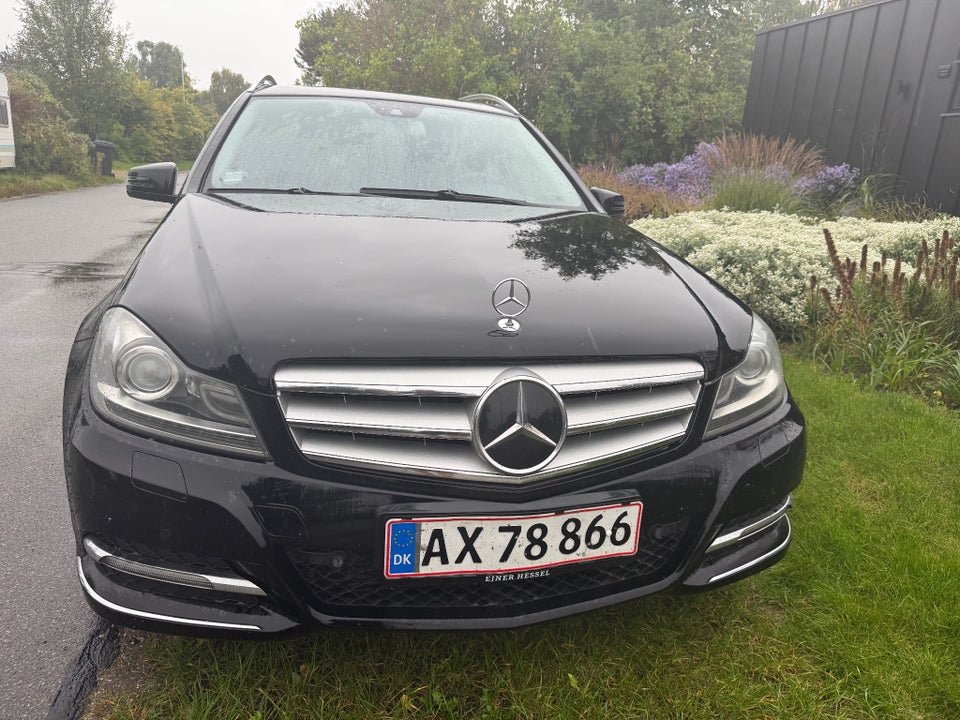 Mercedes C200 2,2 CDi AMG Line stc. 5d
