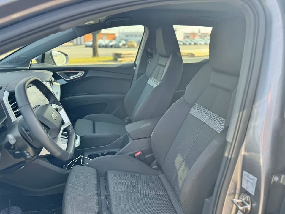 Audi Q4 e-tron 45 Progress 5d