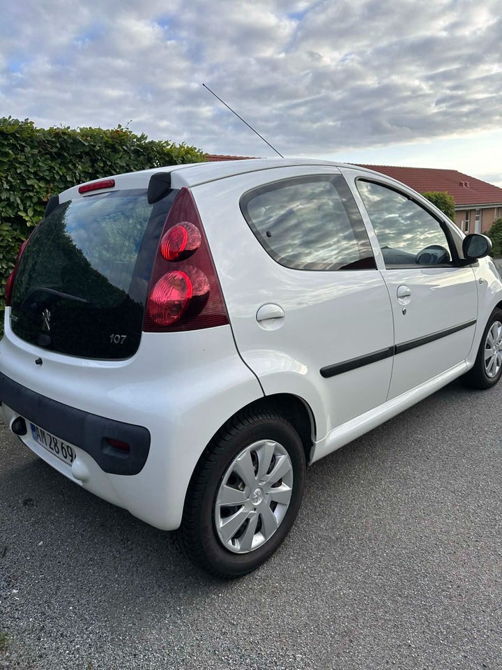 Peugeot 107 1,0 Active 5d