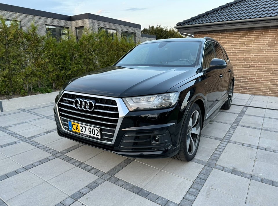 Audi Q7 3,0 TDi 272 quattro Tiptr. Van 5d